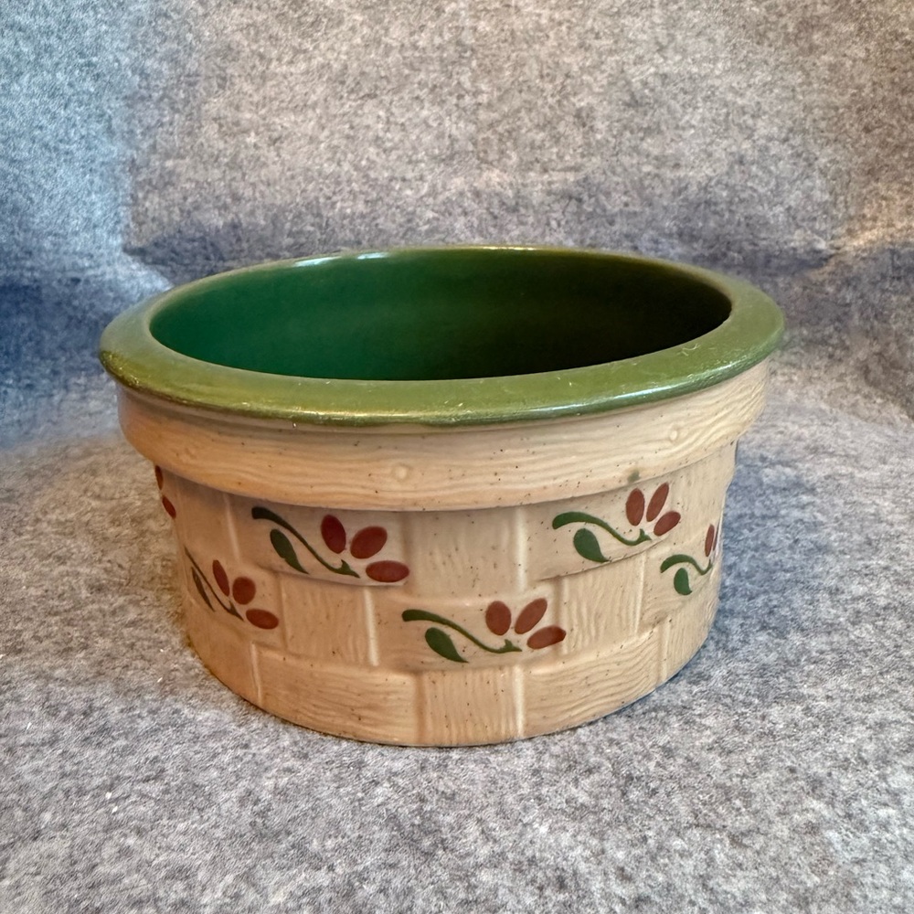 Teleflora Stonewear Bowl Tan Basket Weave with Red and Green